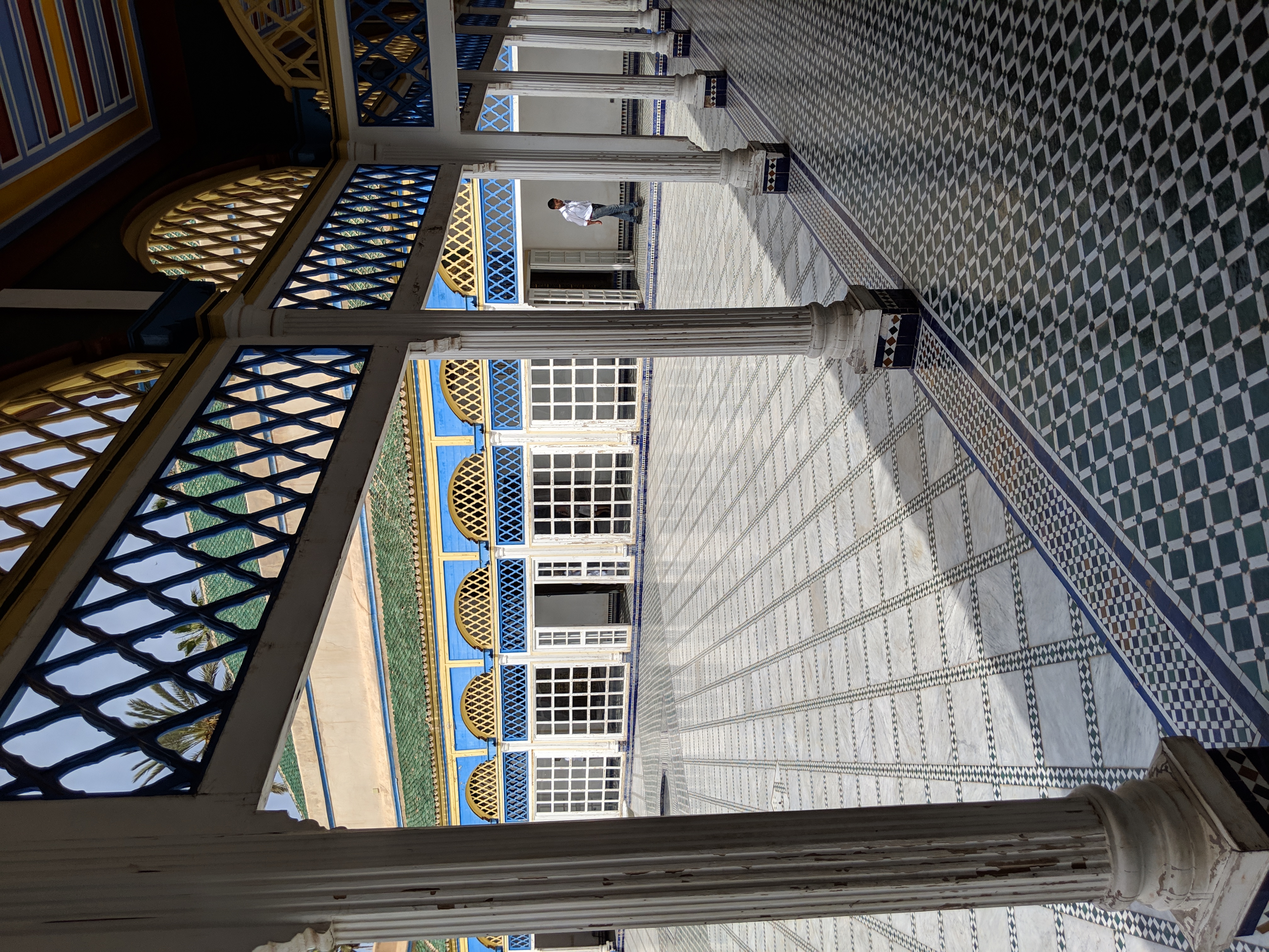 La grande cour du palais Bahia à Marrakech.