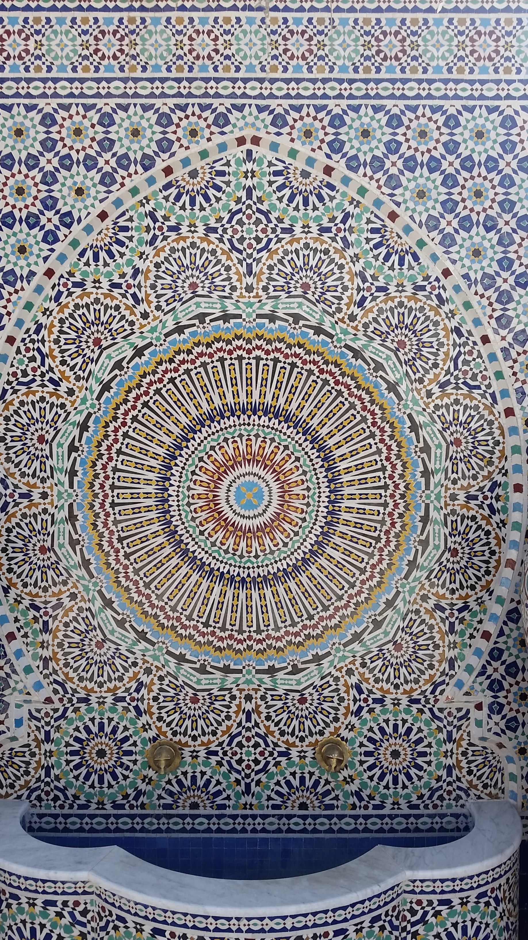 Un décor de zellige à Fès.