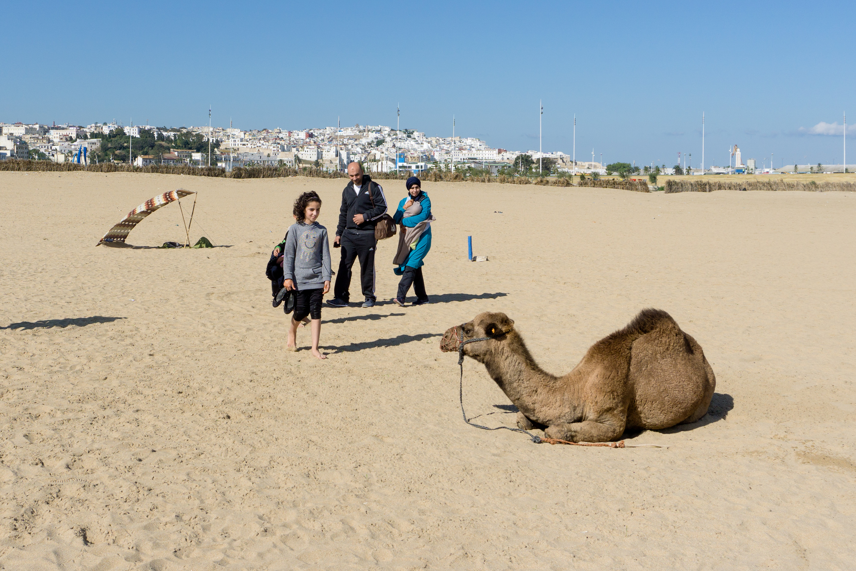Vue de la corniche et de la plage municipale de Tanger.